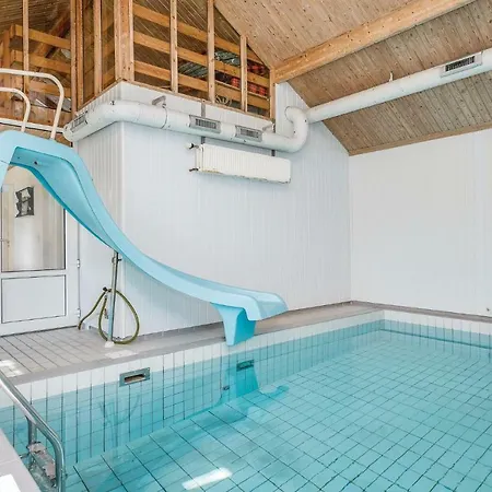בית נופש Amazing In Brovst With Indoor Swimming Pool *